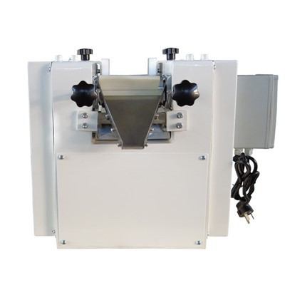 Molino de rodillo de laboratorio tres